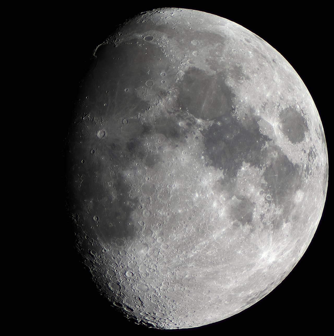 The waxing gibbous of 2026-03-28, captured using prime focus, stacked from ~235 images